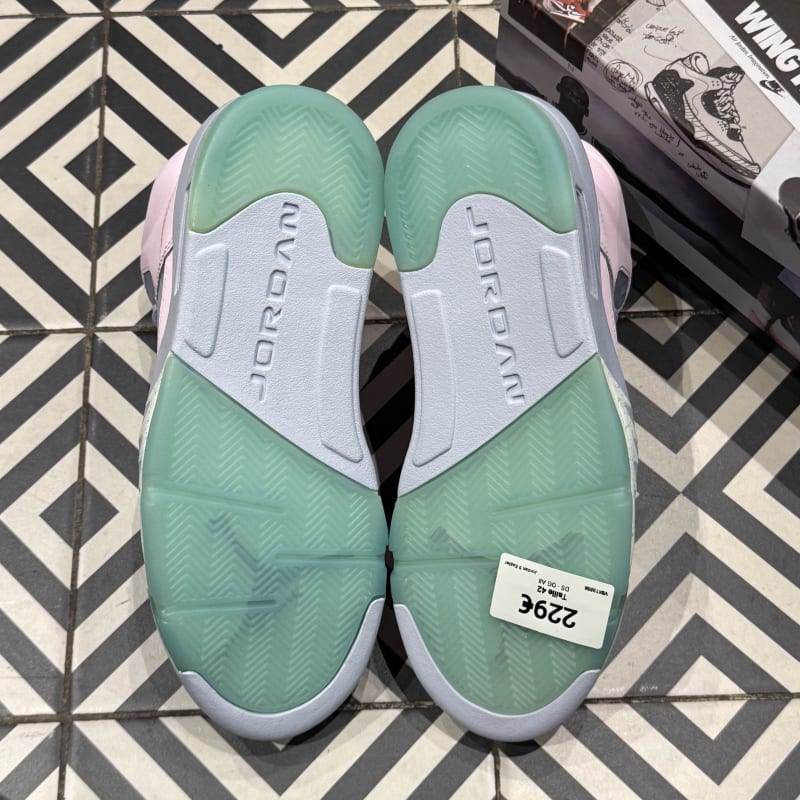 Jordan 5 Easter (Taille 42)