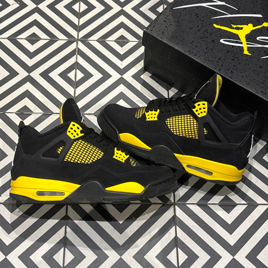 Jordan 4 Thunder (Taille 44)