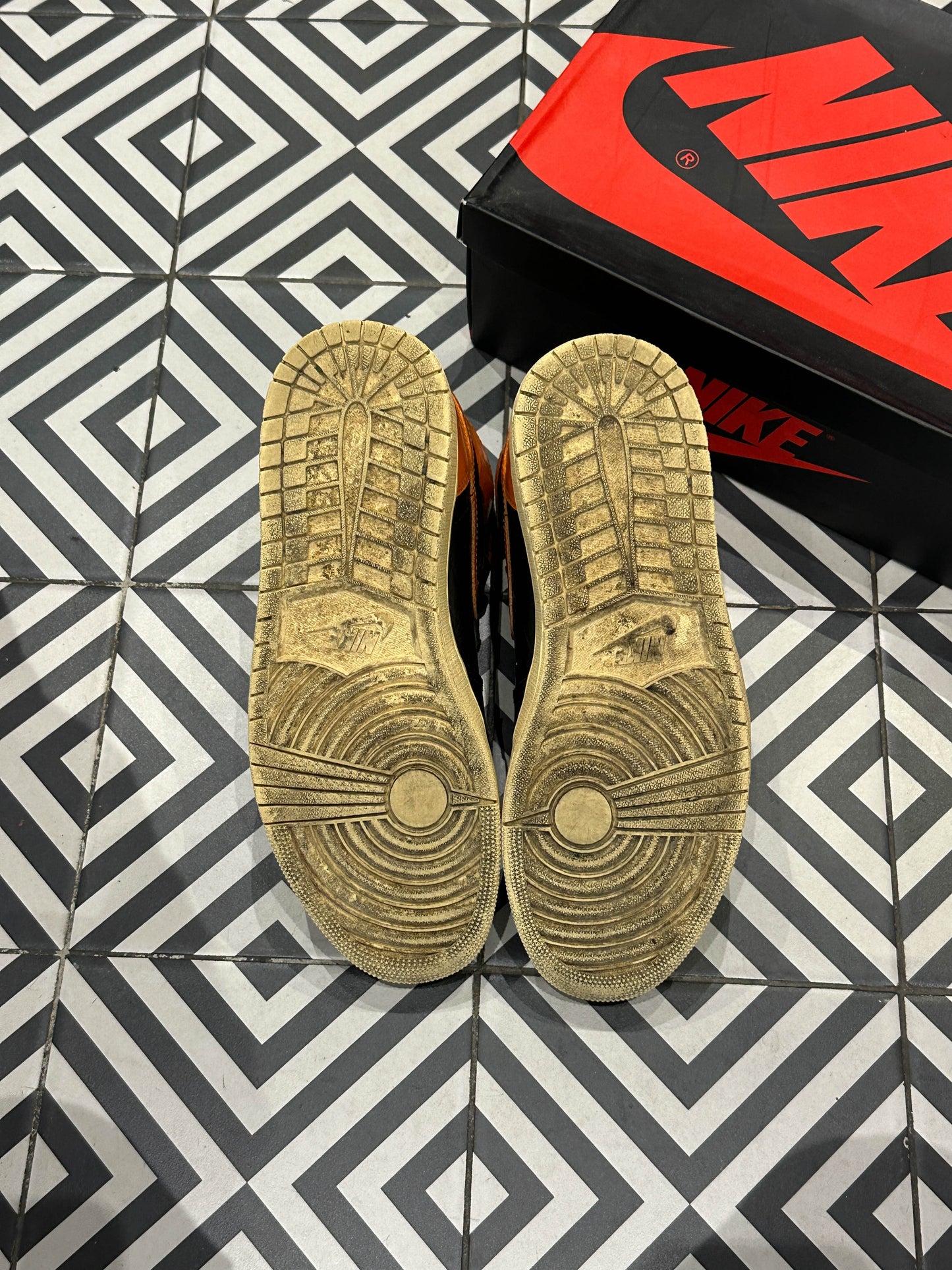 Jordan 1 High Shattered 3.0 (Taille 45)