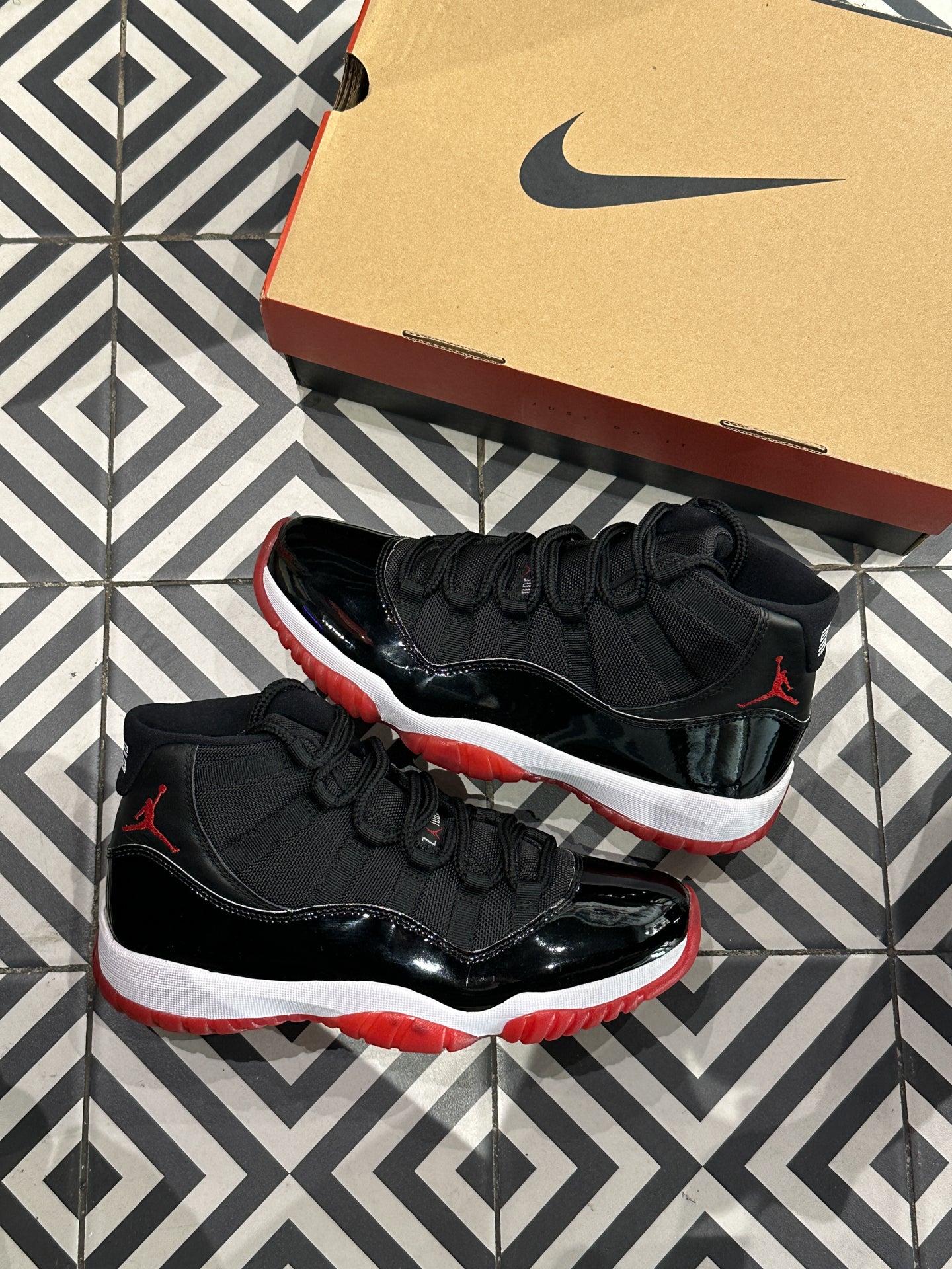 Jordan 11 Bred (41)