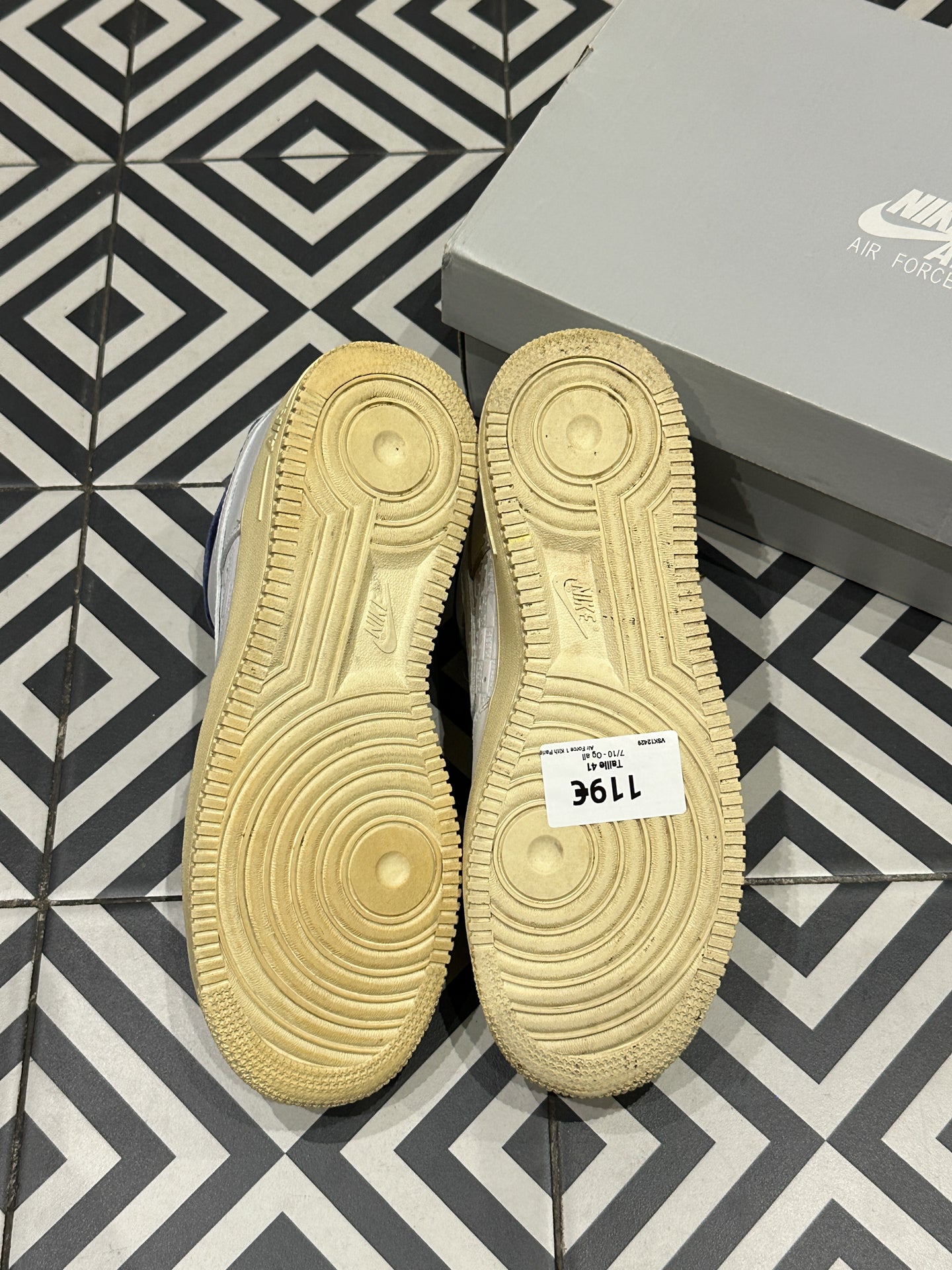 Air Force 1 Kith Paris (41)